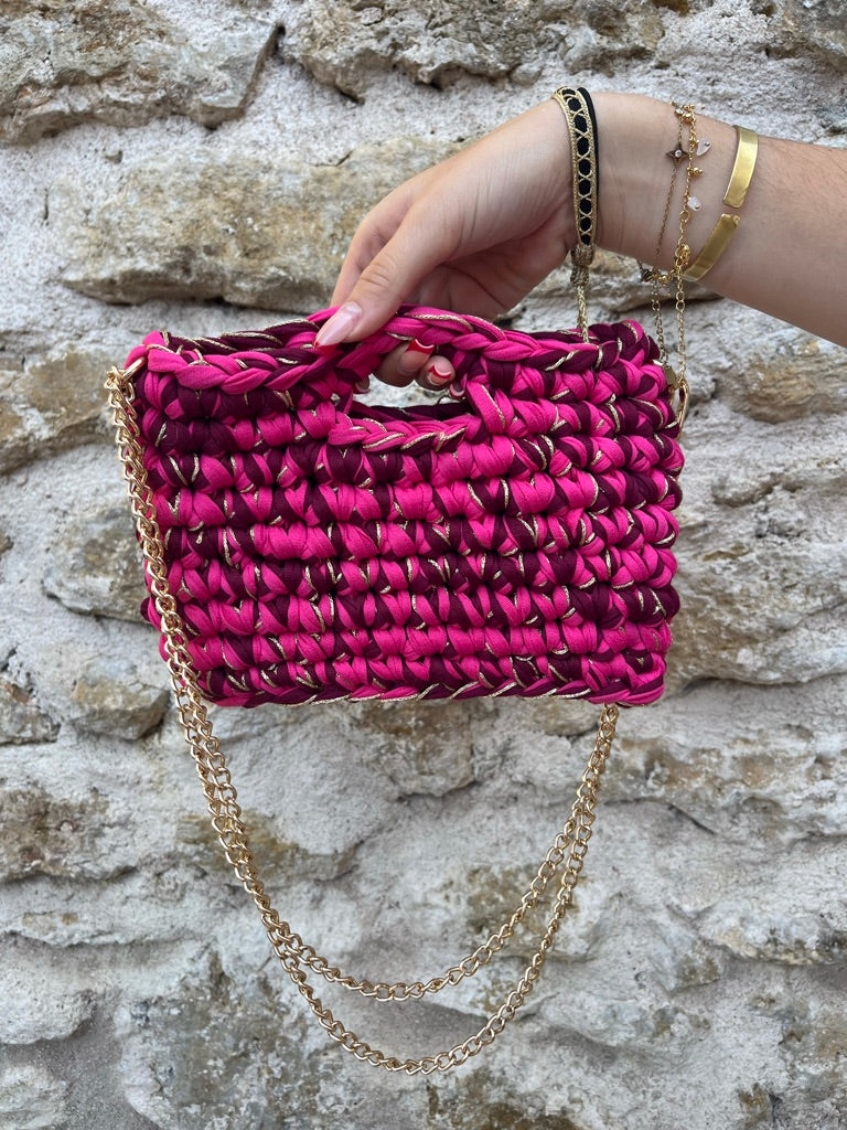 

> `Détail mailles sac Capri crochet fait main – Douces Mailles by MN`